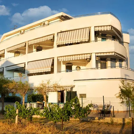 Апартаменты Mali Raj